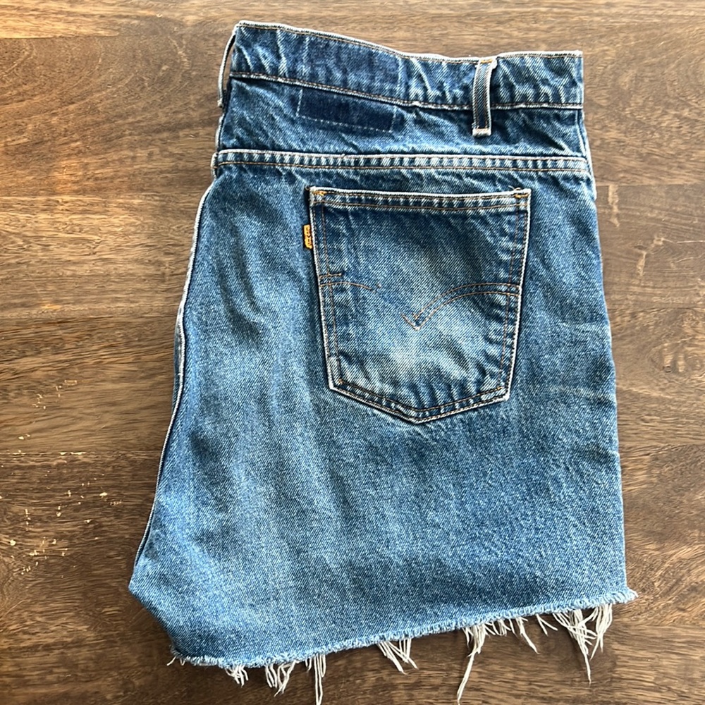 Rare orange tab Levi’s 505 cutoffs true vintage plus size